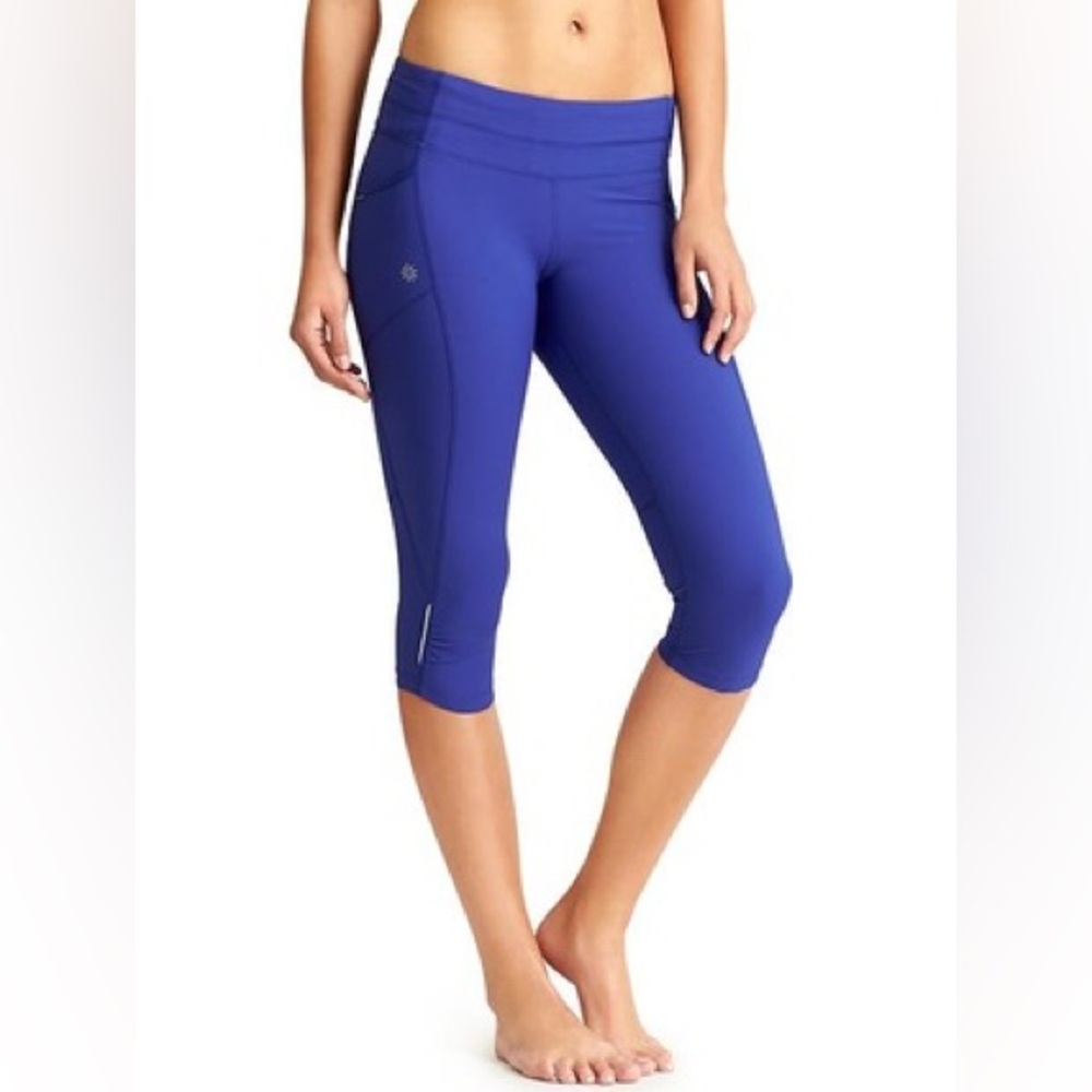 Athleta Dobby Be Free Knicker Capri Leggings Blue Size XXS